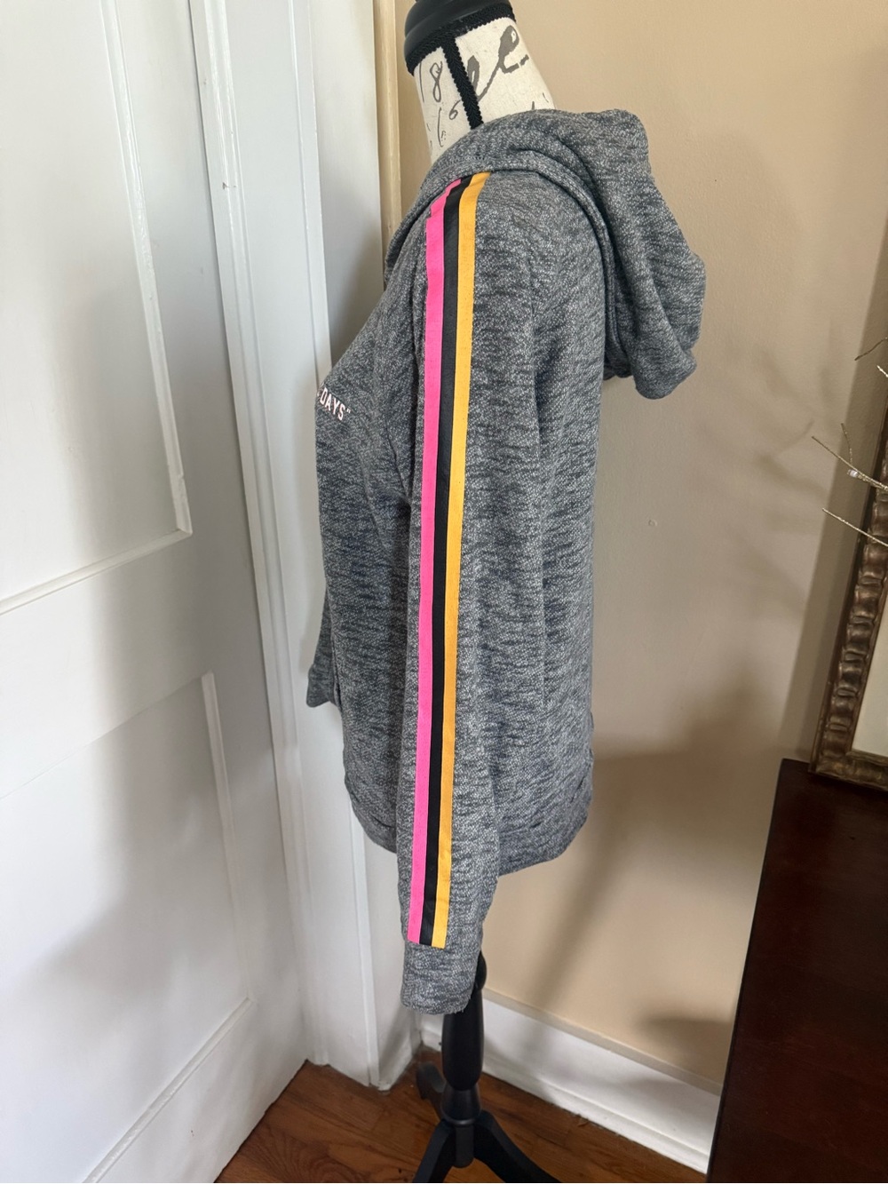 Le Superbe Women's 'No Bad Days' Gray Zip Hoodie with Pink & Yellow Stripes - Picture 6 of 11